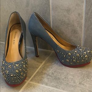 Gianni Bini Stars and Stripes Heels